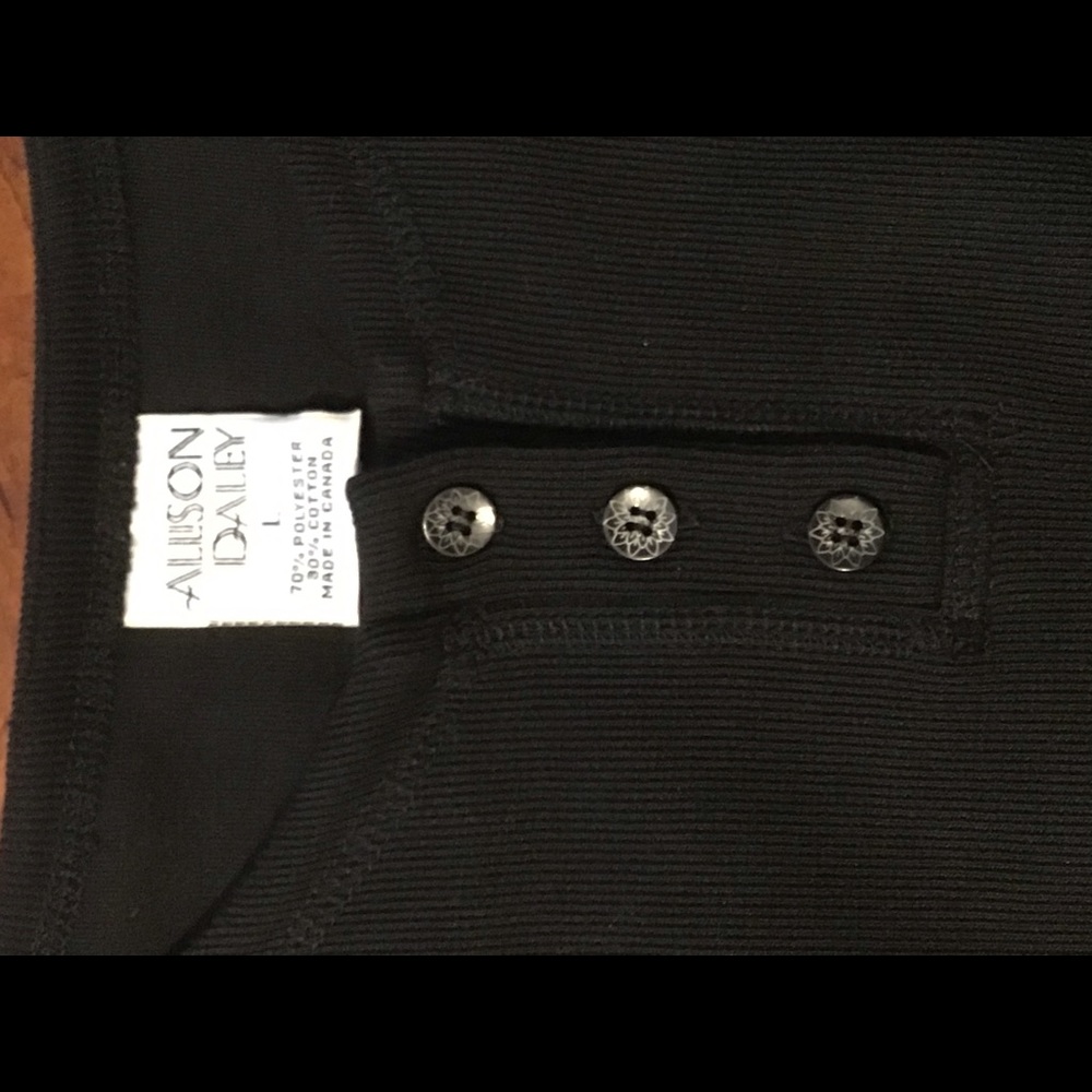 Allison Daley Women’s Blouse - Picture 4 of 5